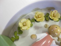 針穴のような箇所が数個